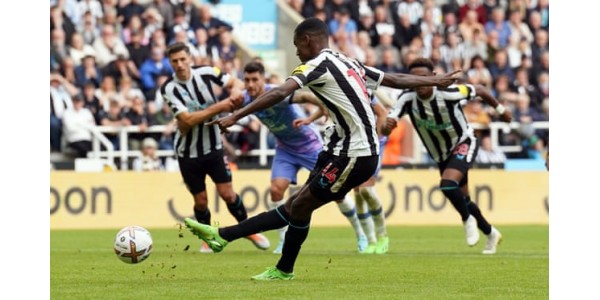 Nedrykksrisiko for lag på mellomnivå i Premier League